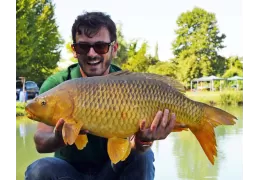 Pesca con ledger en agua dulce: los comederos ideales para esta técnica